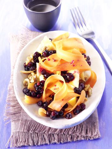 Möhrensalat mit Blaubeeren