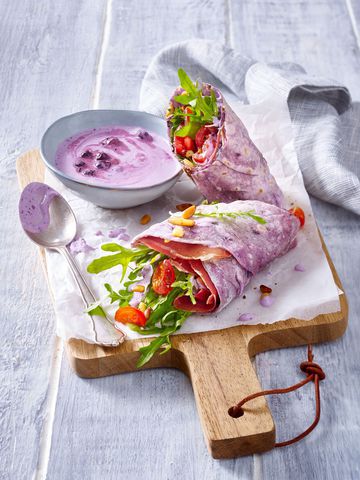 Blaubeer-Wraps mit Ziegenfrischkäse