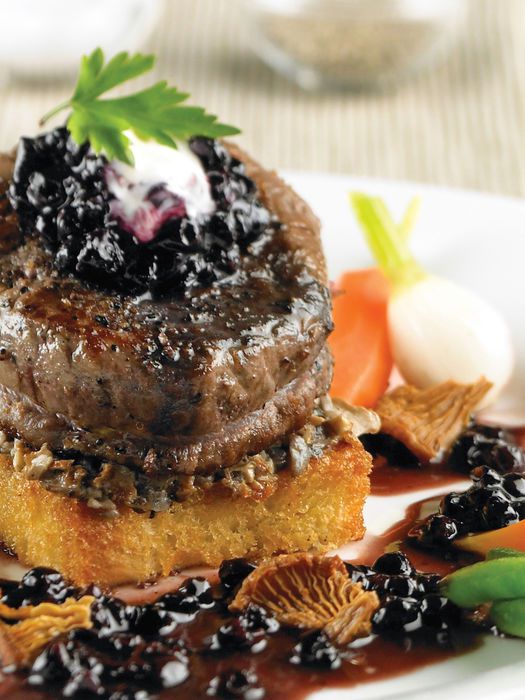 Filetsteaks mit Portwein-Blaubeer-Sauce
